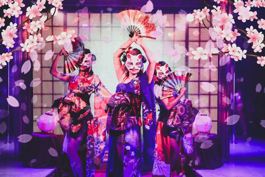 TANTRA TOKYO 벚꽃 무대 공연